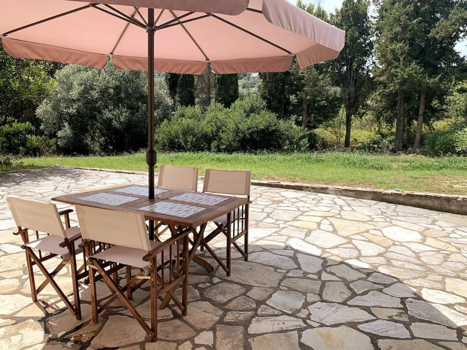 Peggy'S Nautical Gem, Corfu Villa Kompitsion Exterior photo